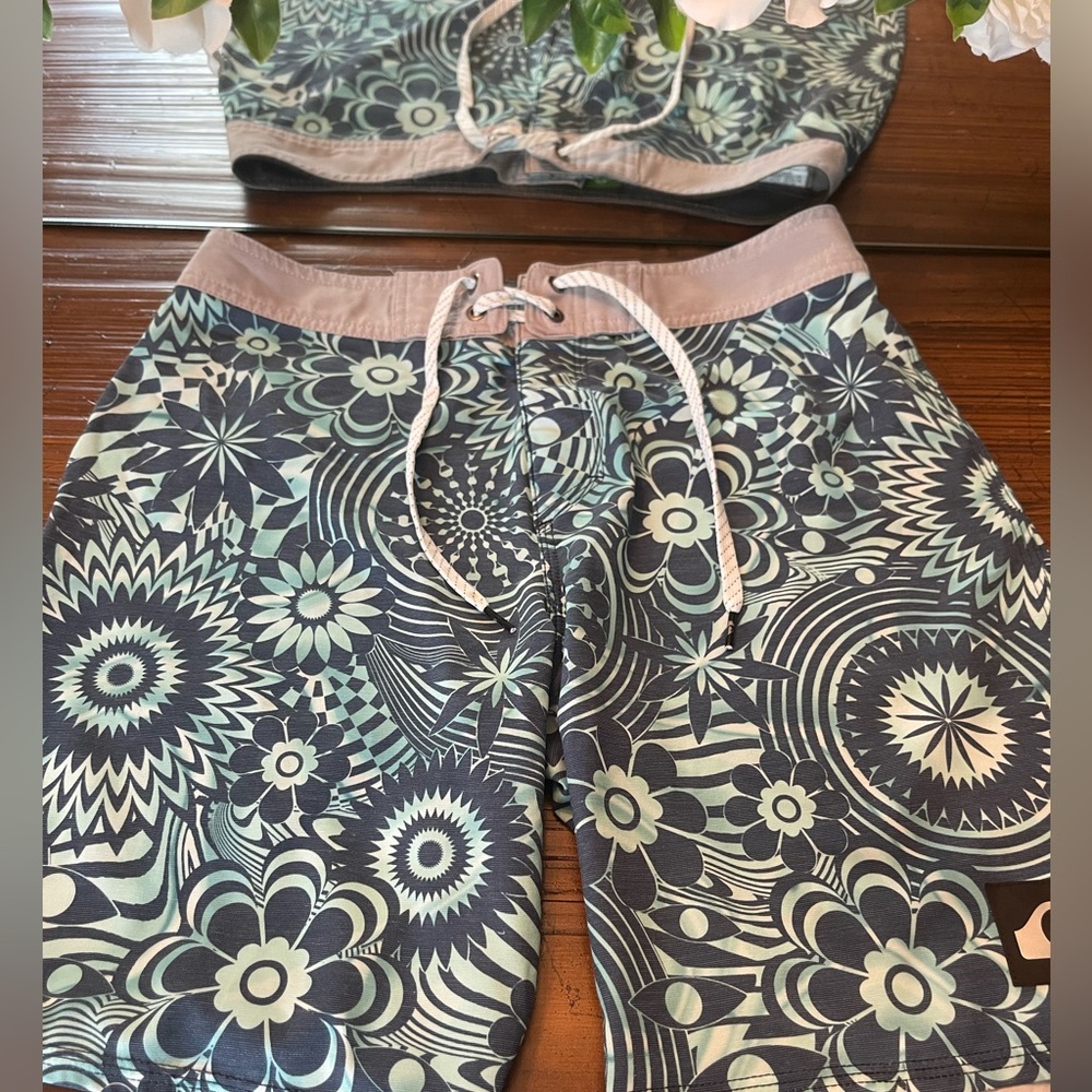 Quicksilver board shorts